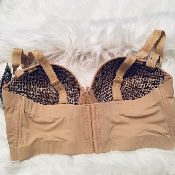 🆕Daisy Fuentes - Nude / Convertible Bra🌟🌟 - Picture 4 of 9